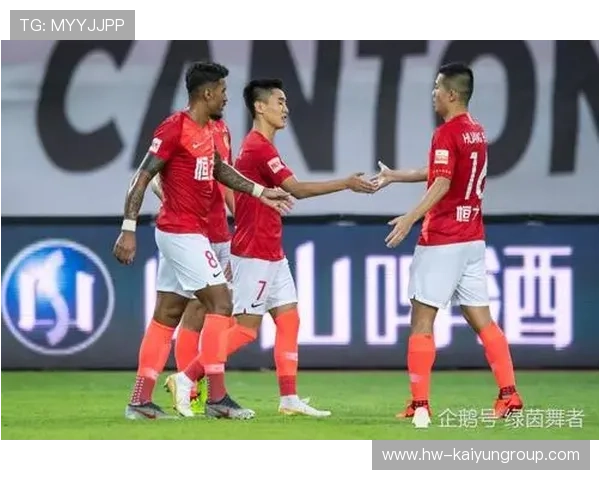 中超豪门官宣重磅引援，球迷彻夜排队购票